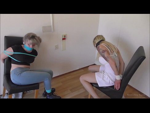 ❤️ An kamu da cutar / ɗaure kuma ta gaga / yarinya cikin damuwa ❌ Batsa vk ❤